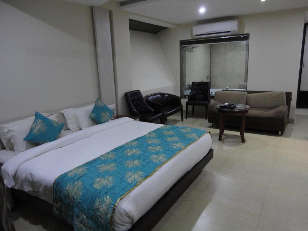 Royal Palace Beach Resort Calangute Phòng bức ảnh